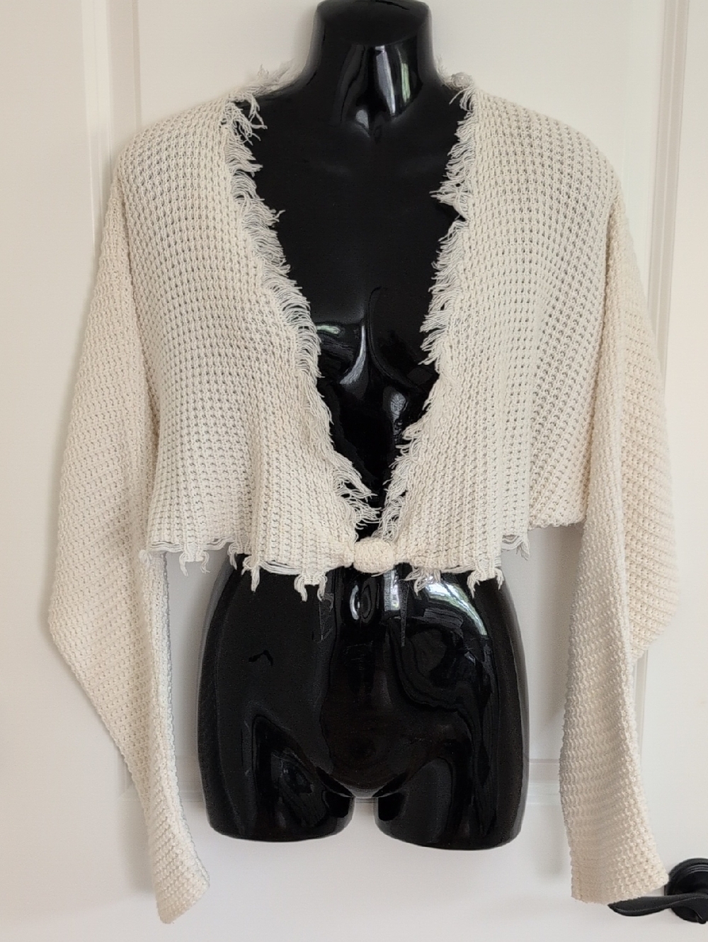 Forever 21 Cropped Cream Frayed Sweater